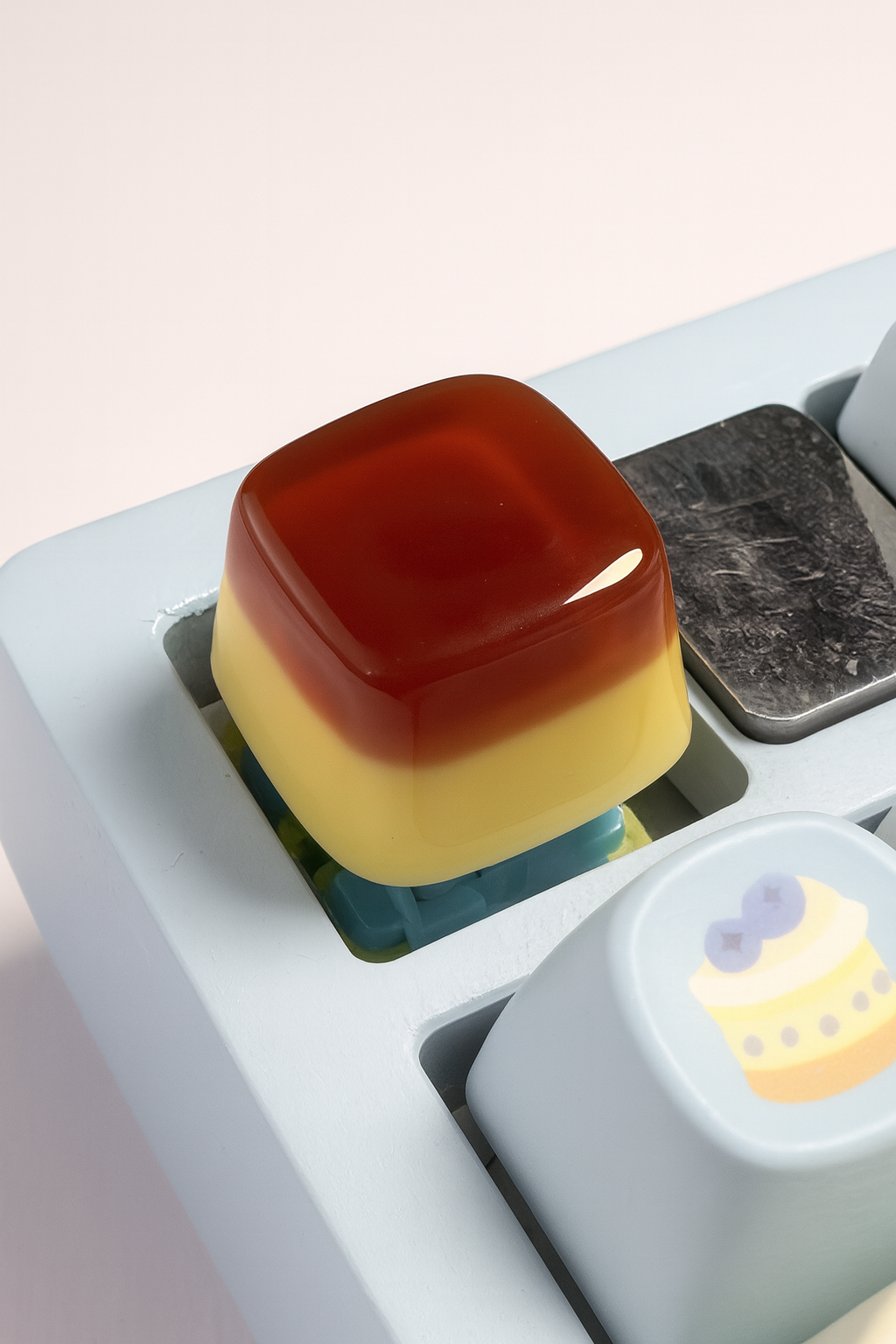 Handmade Jelly Pudding Keycap: Kawaii Artisan Gamer Accessory